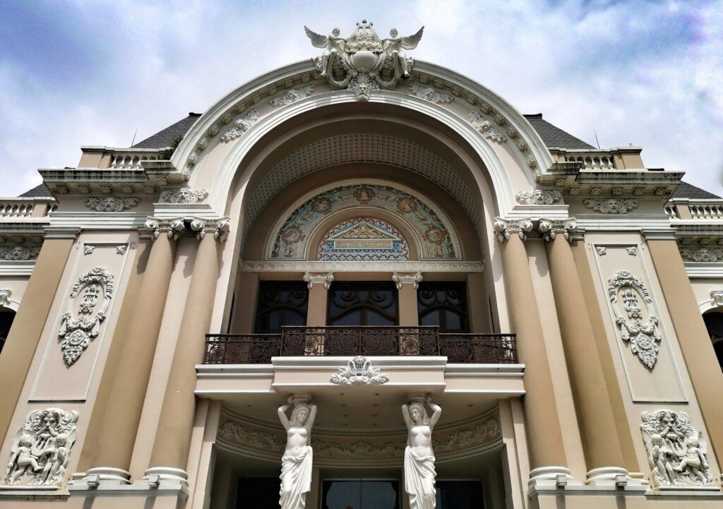 saigon opera house 2